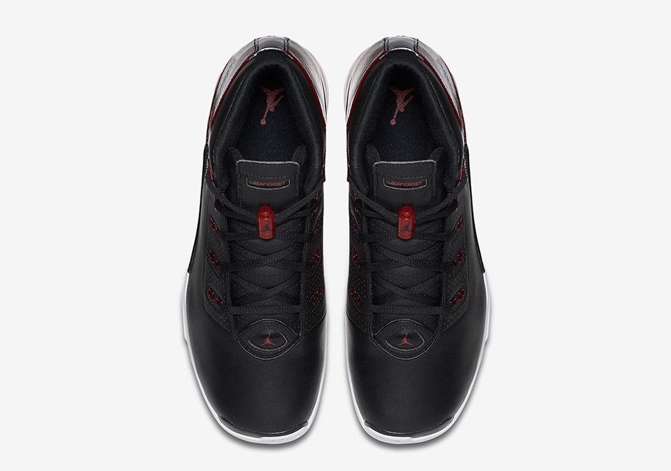 Buy Air Jordan 17 Retro Bulls 832816 001 GOAT