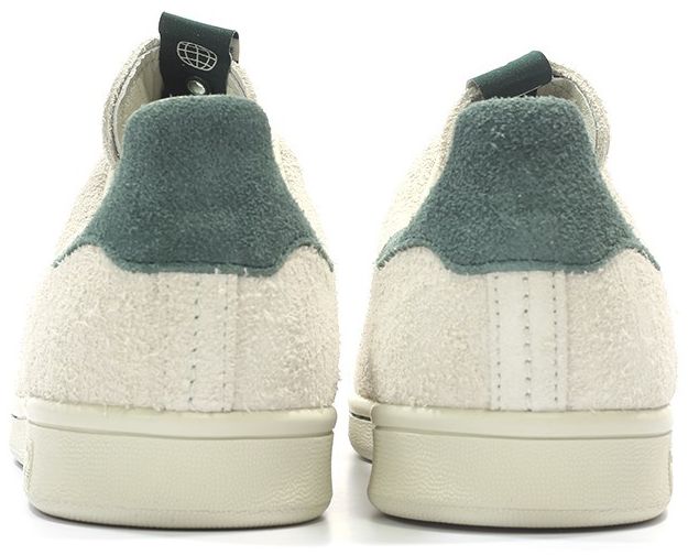 Juice x Stan Smith World Tour