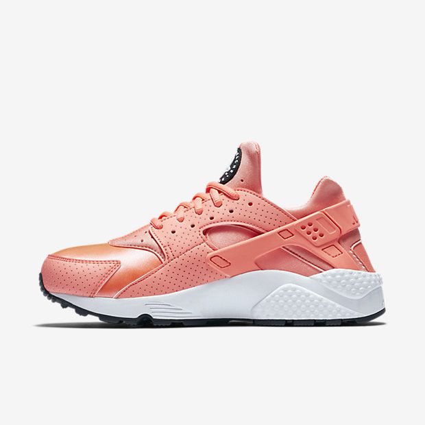 Buy Nike Wmns Air Huarache Run 'Atomic Pink' - 634835 603 | GOAT
