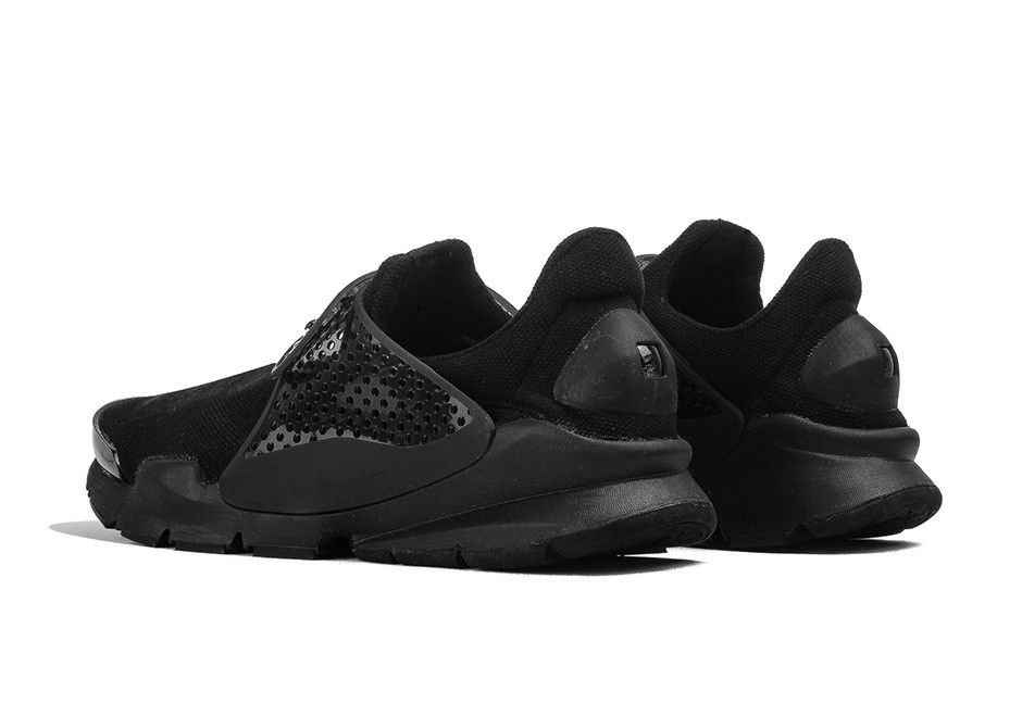 Nike black sock dart online