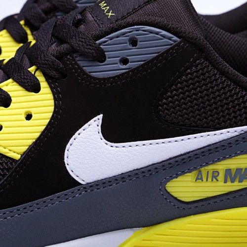 Nike Air Max 90 Essential
