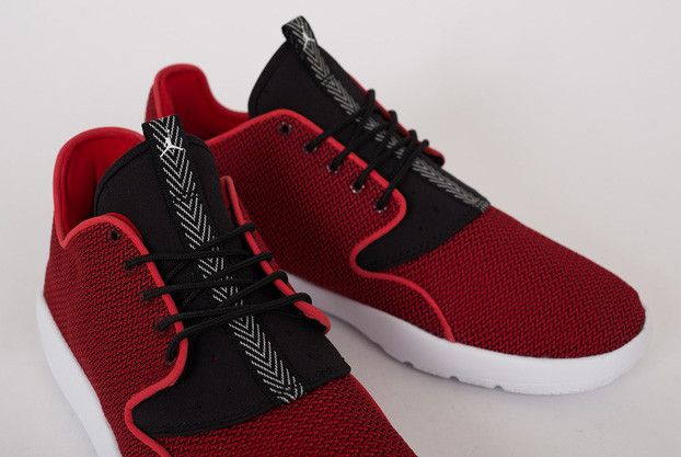 Air Jordan Eclipse University Red