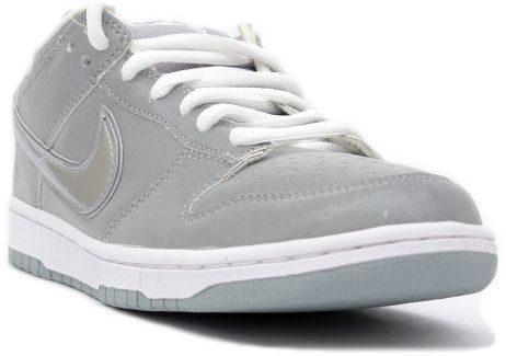 Medicom Toy x Nike Dunk Low Pro SB Medicom 3