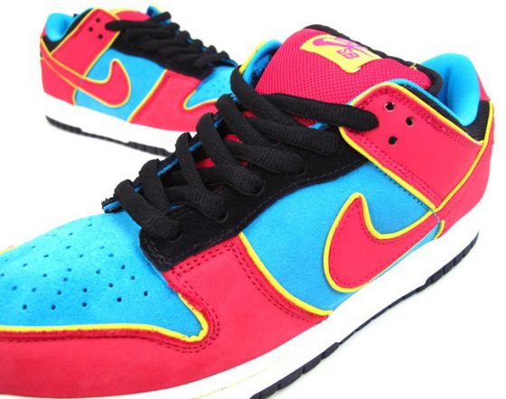 Nike Dunk Low Premium SB Ms Pacman