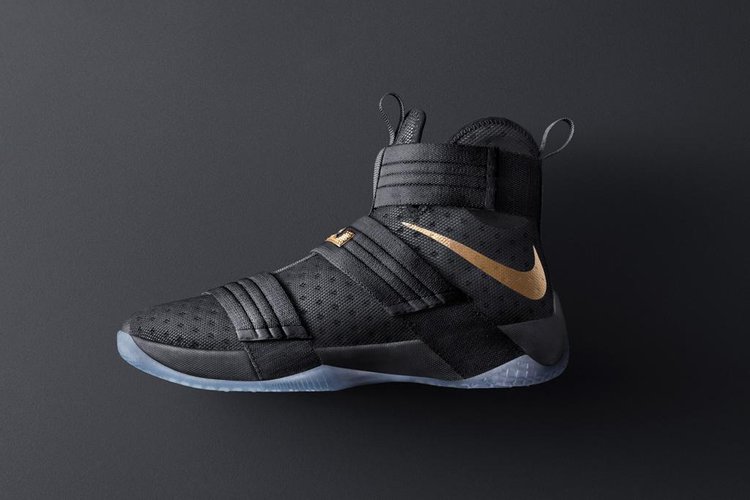 LeBron Soldier 10 iD