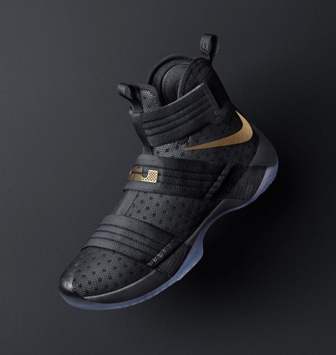 Size 10.0 LeBron Soldier 10 iD