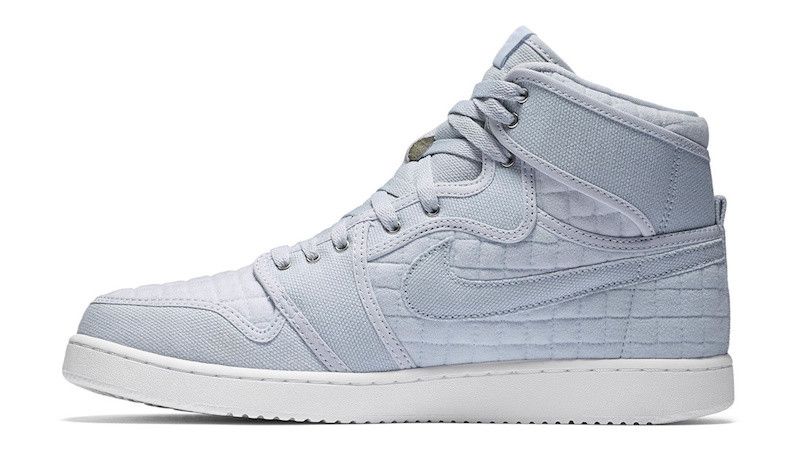 Jordan 1 retro ajko blue quilted top