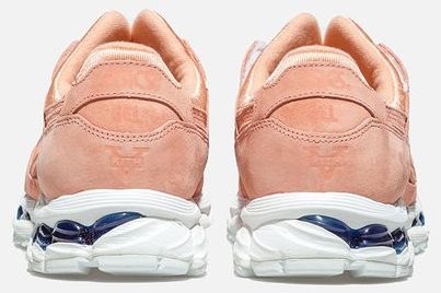 Ronnie Fieg x ASICS Gel Lyte 31 Salmon