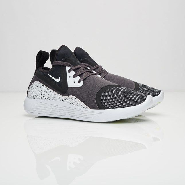 Size 8.0 LunarCharge Premium LE Multi Color