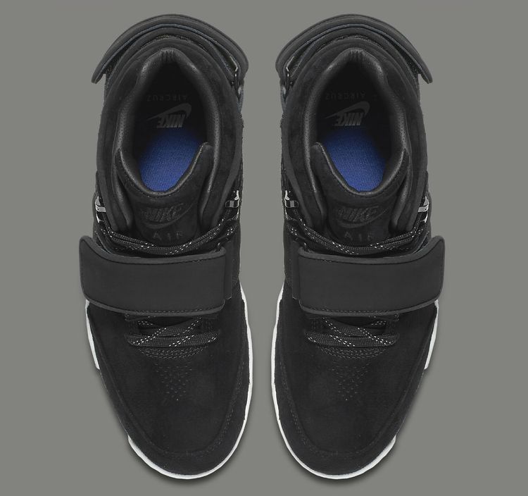 Nike Air Trainer Cruz Black Suede