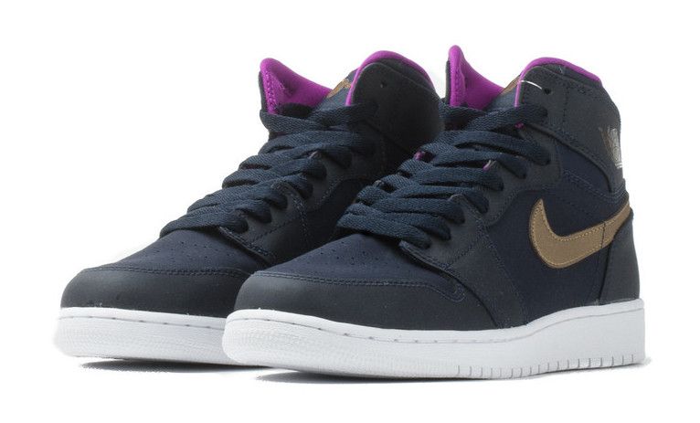 Size 9.0 Air Jordan 1 Retro High GG Maya Moore