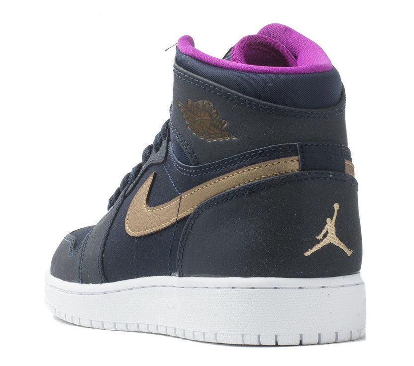Size 9.0 Air Jordan 1 Retro High GG Maya Moore