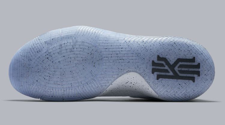 Nike Kyrie 2 Battle Grey