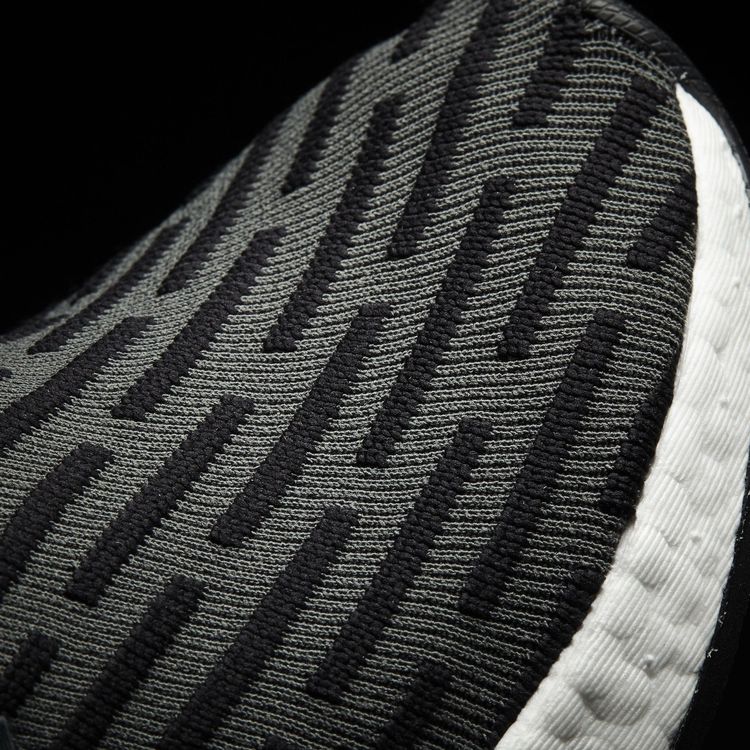 Adidas Wmns NMD R2 Utility Ivy