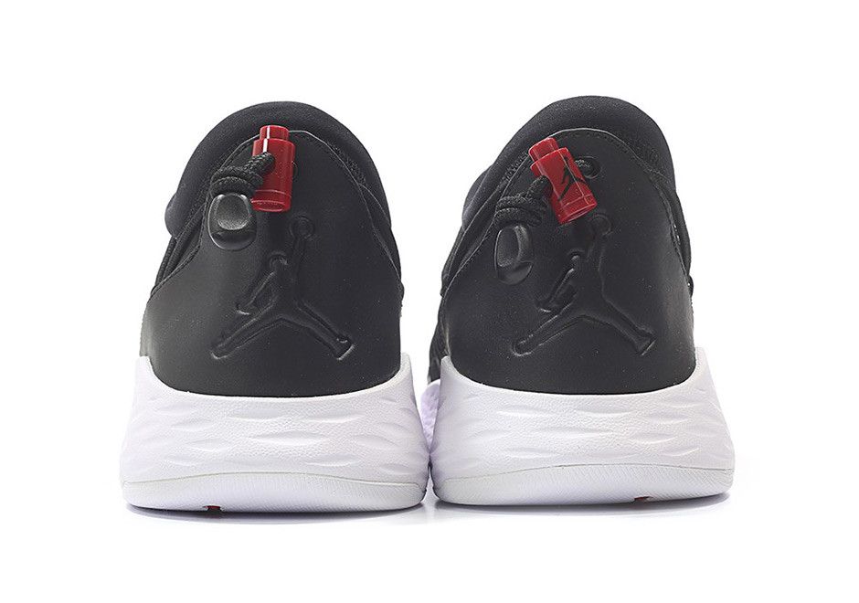 Achetez des Jordan Formula 23 Toggle 908859 001 GOAT CA