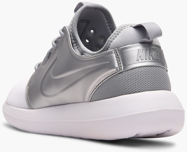 Nike Roshe Two Metallic Silver