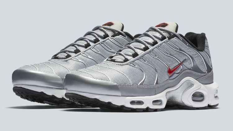 Size 13.0 Air Max Plus QS Silver Bullet