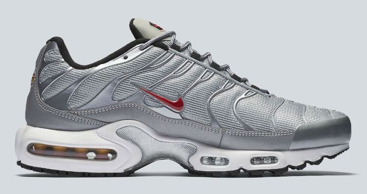Nike Air Max Plus QS Silver Bullet