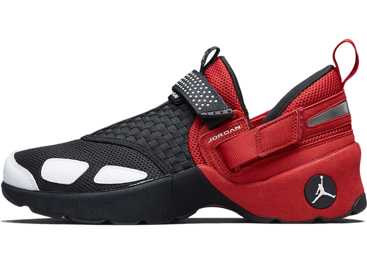 Size 8.0 Jordan Trunner LX OG Black Gym Red