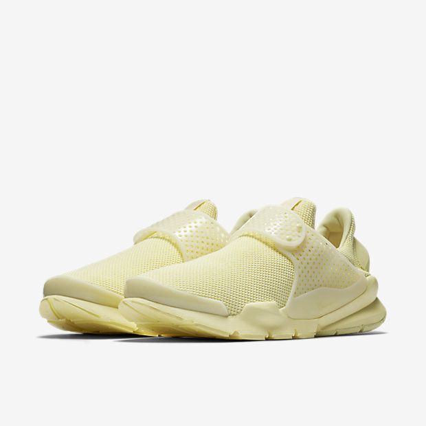 Nike sock dart lemon deals