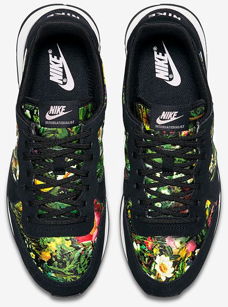 Nike Wmns Internationalist Spring Garden