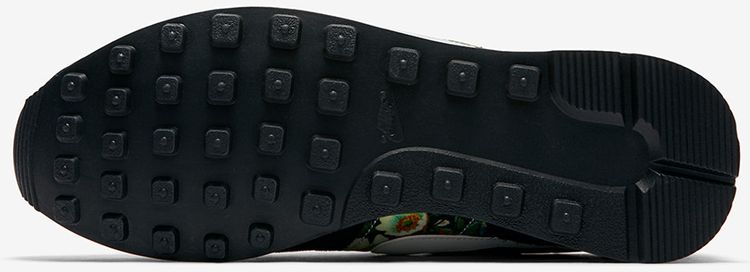 Nike Wmns Internationalist Spring Garden