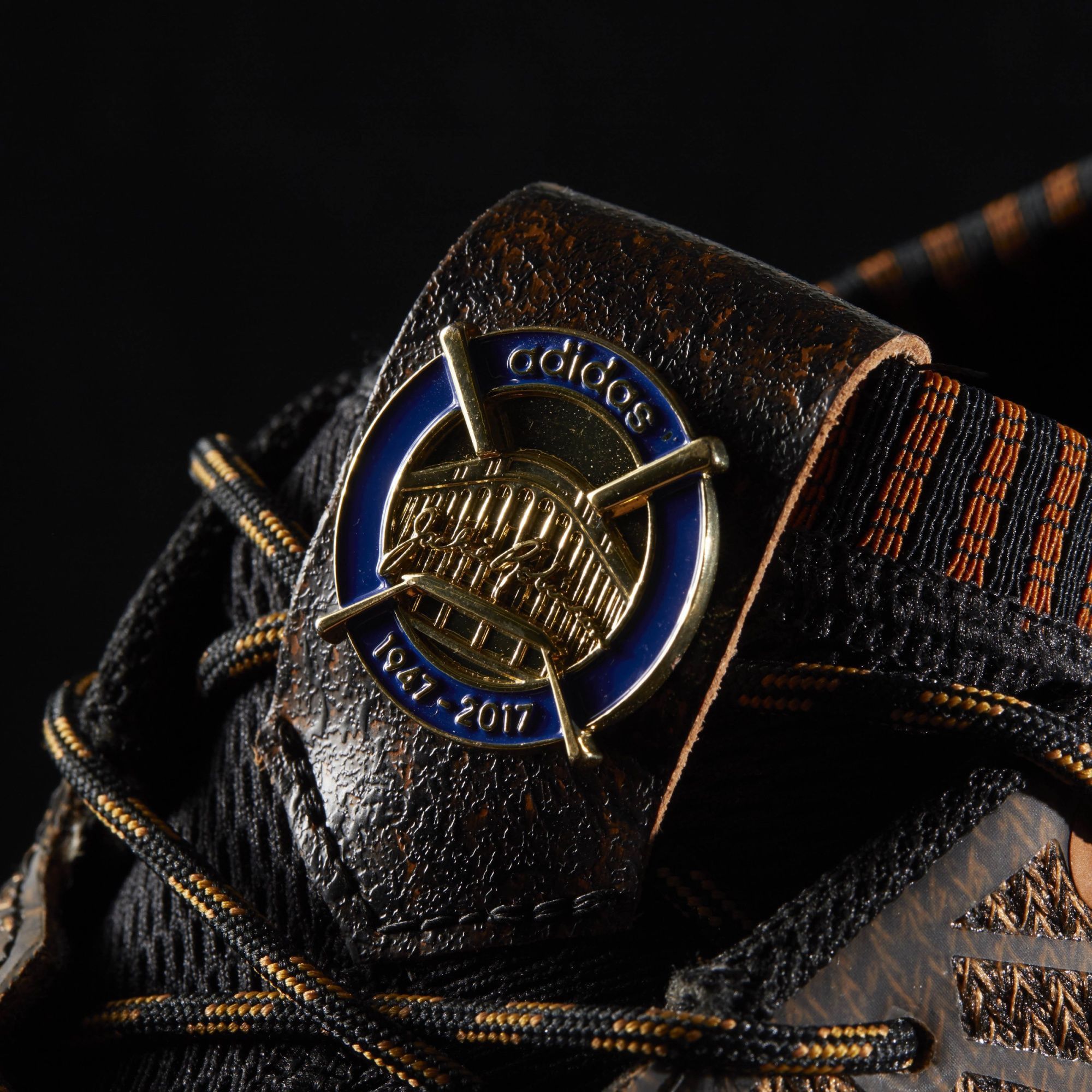 Buy Icon 'Jackie Robinson' - BW1143 | GOAT