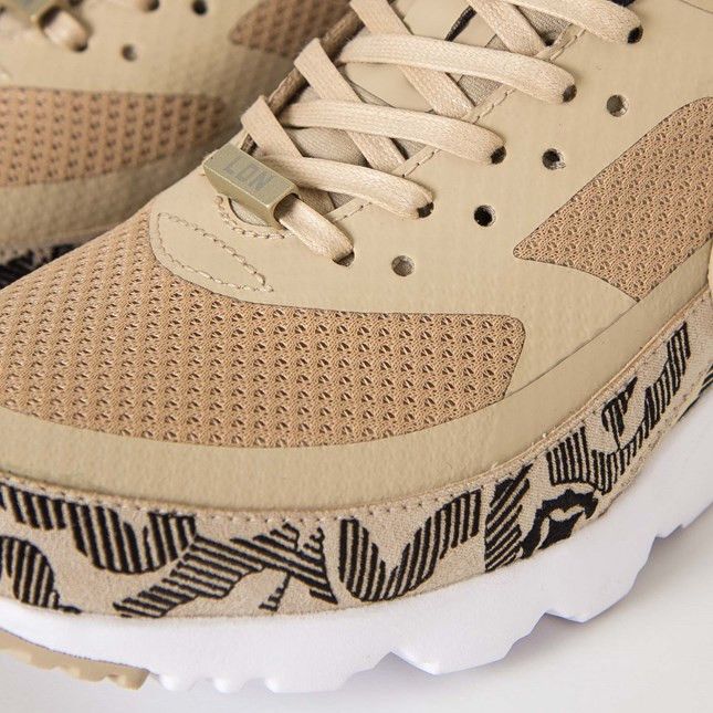 Nike Wmns Air Max BW Ultra LOTC QS London