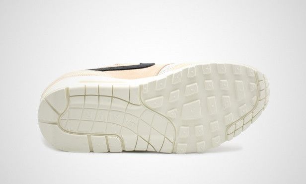 NikeLab Wmns Air Max 1 Pinnacle Mushroom