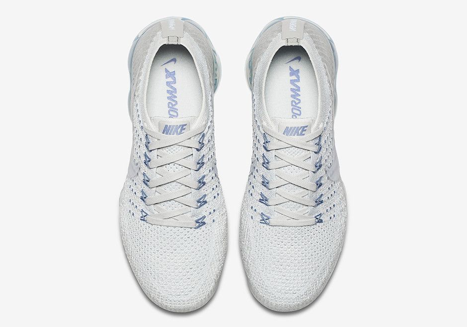 Ice white vapormax deals