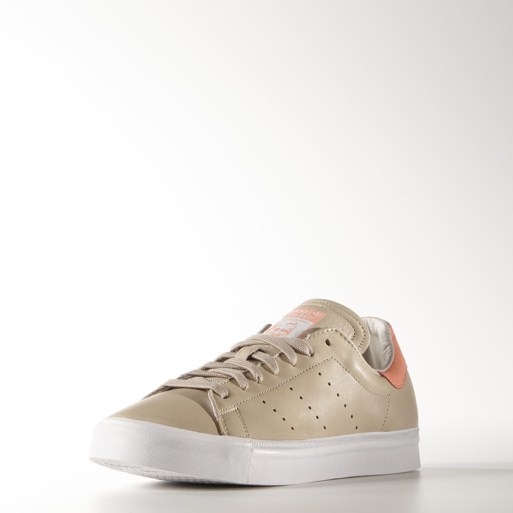 stan smith vulc white