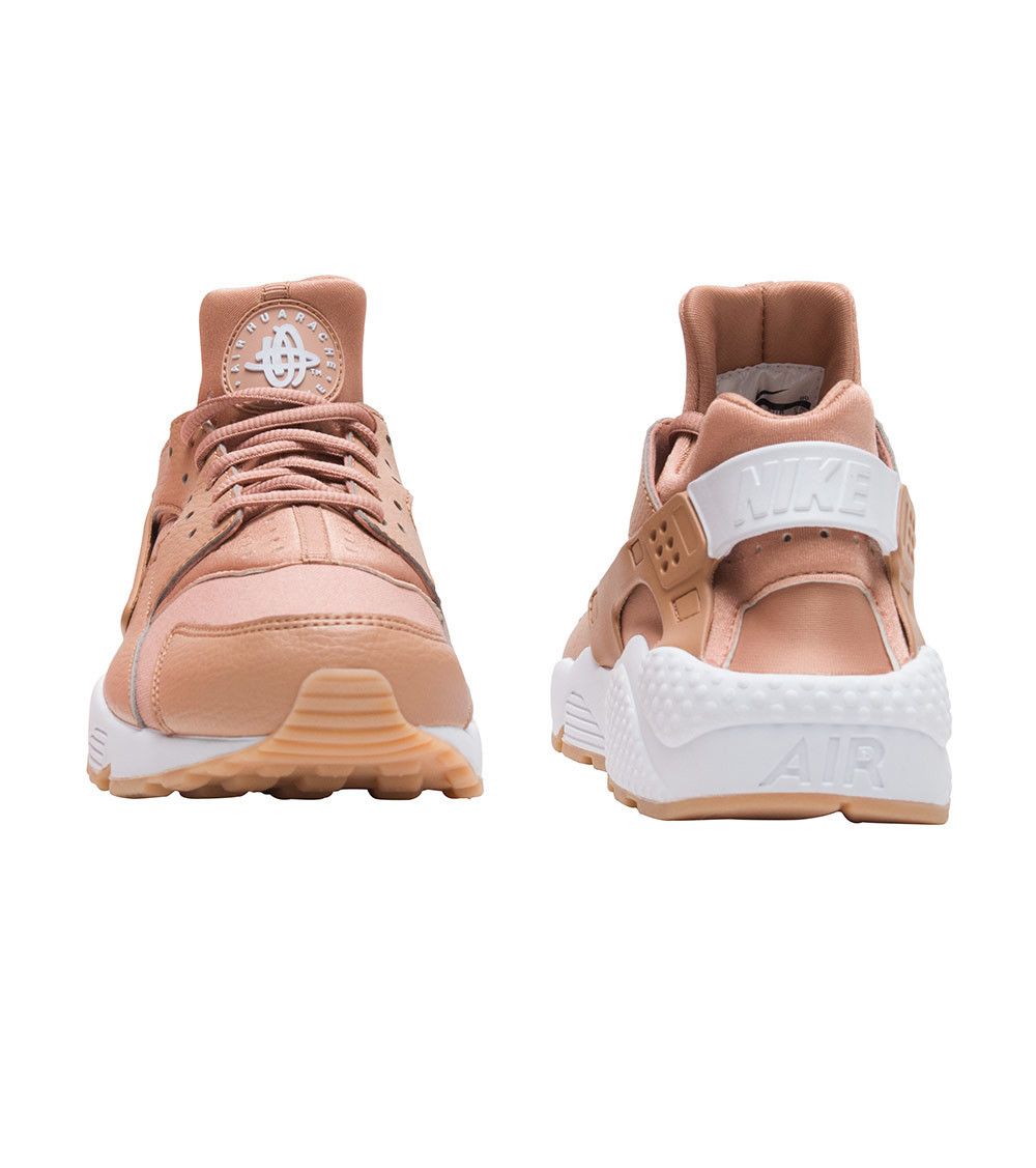 Nike wmns air huarache run dusted clay/white/gum yellow hot sale