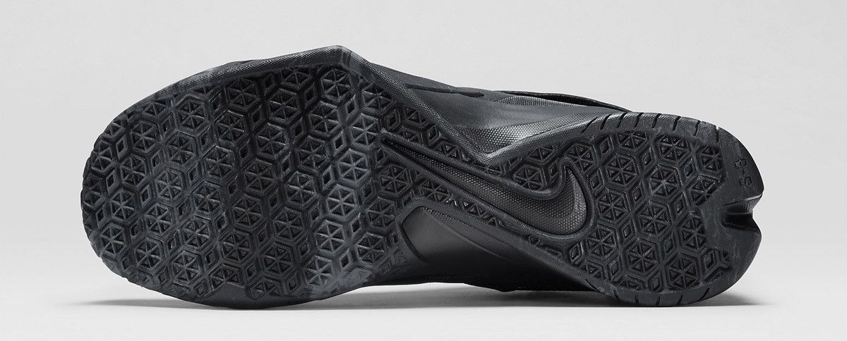 Lebron soldier 8 watch the throne shop