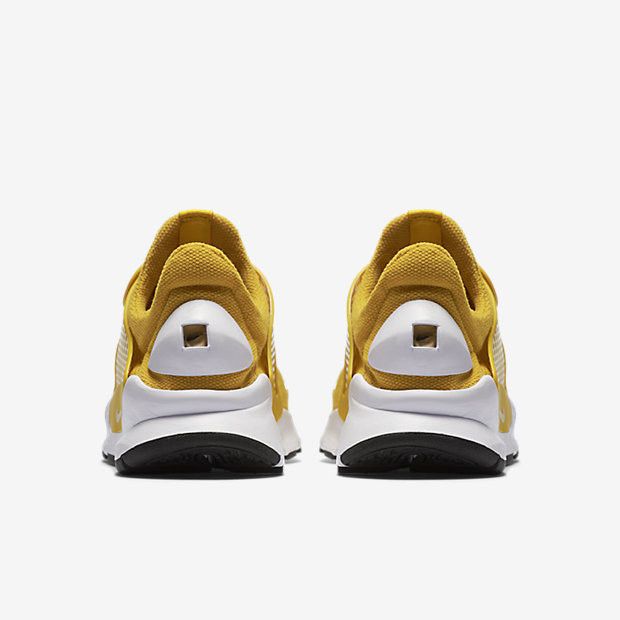 Size 6.0 Wmns Sock Dart Gold Dart