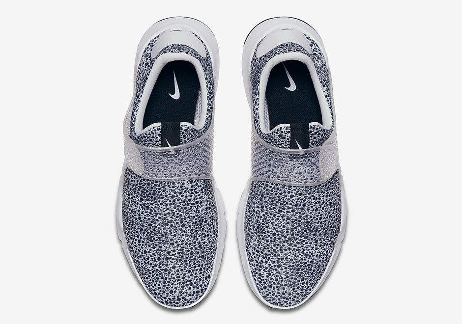Nike sock dart safari store