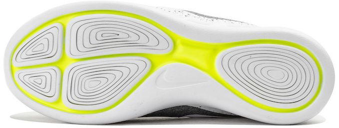 Nike LunarCharge Essential Speckle