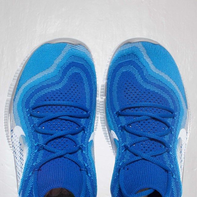 Free Flyknit Game Royal