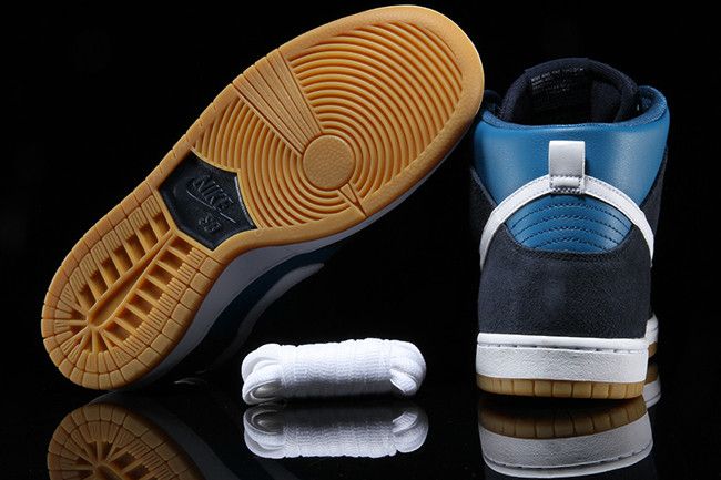 Nike SB Dunk High Industrial Blue