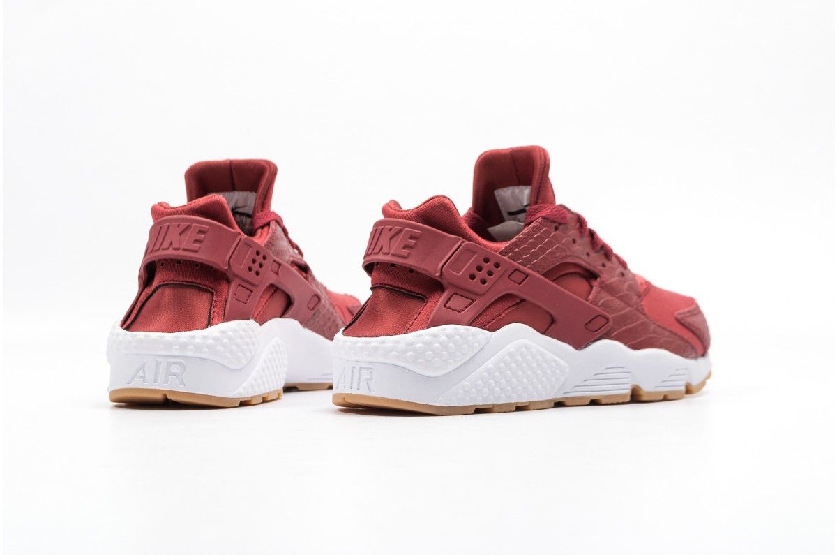 Nike wmns air huarache run se cedar/cedar/gum yellow top