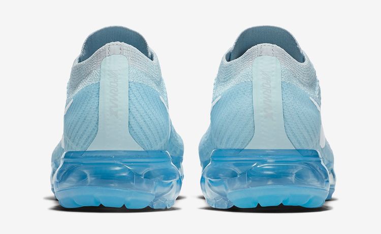 Womens vapormax glacier blue hot sale