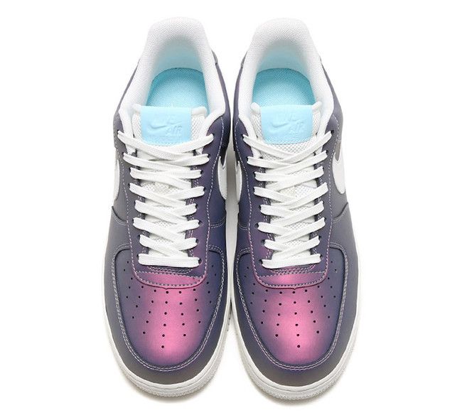Size 10.5 Air Force 1 07 LV8 Iridescent