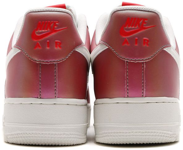 Nike Air Force 1 07 LV8 Iridescent