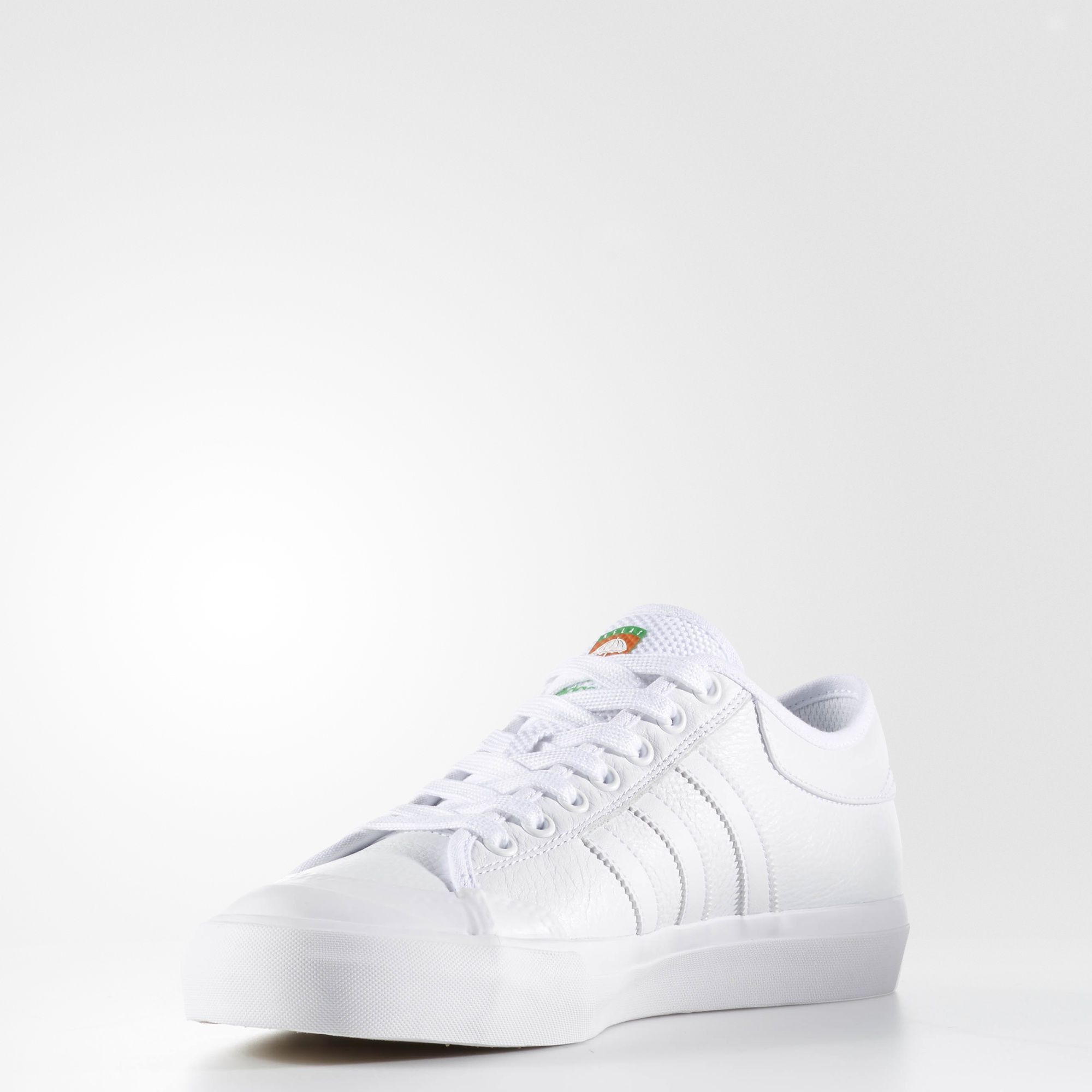Adidas matchcourt white leather store