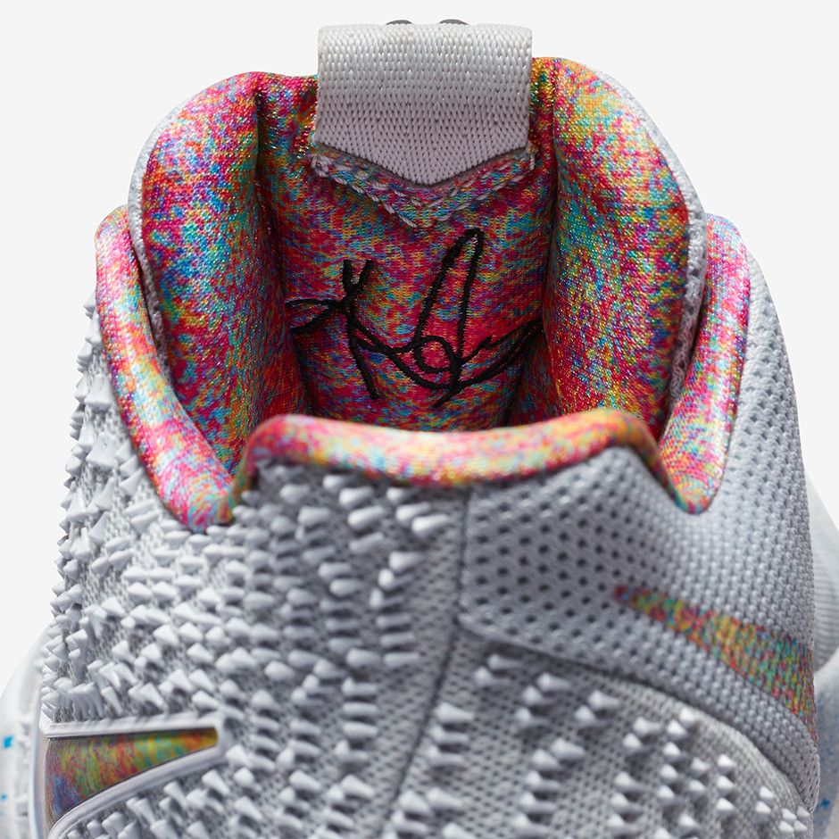Buy Kyrie 3 EYBL 942206 001 GOAT CA