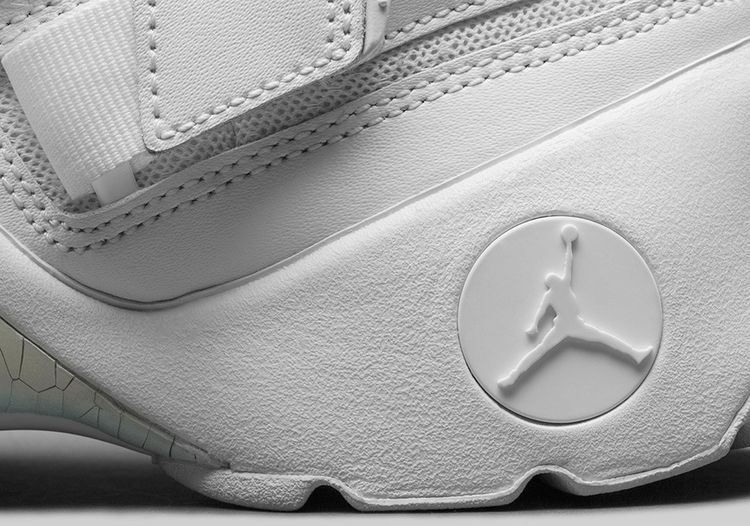 Air Jordan Trunner GS Frost White