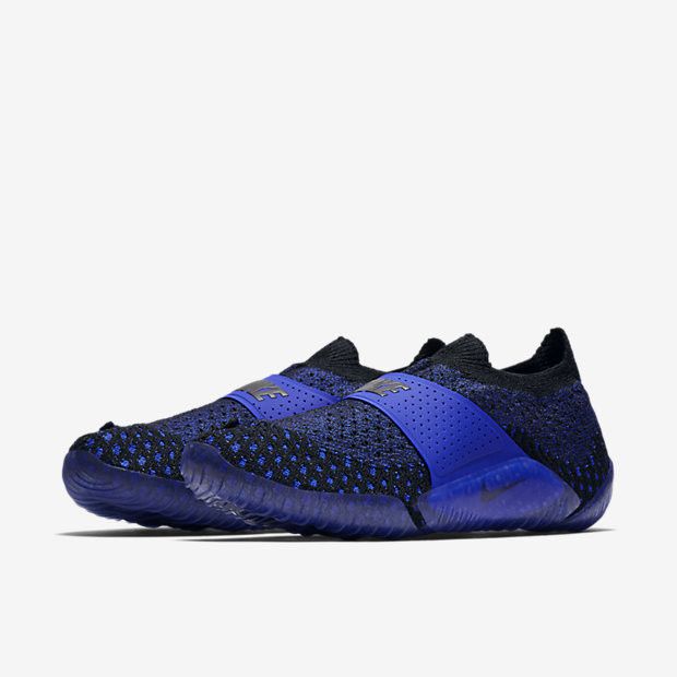 Size 6.0 NikeLab Wmns City Knife 3 Flyknit