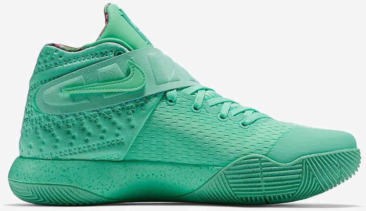 Nike Kyrie 2 What The