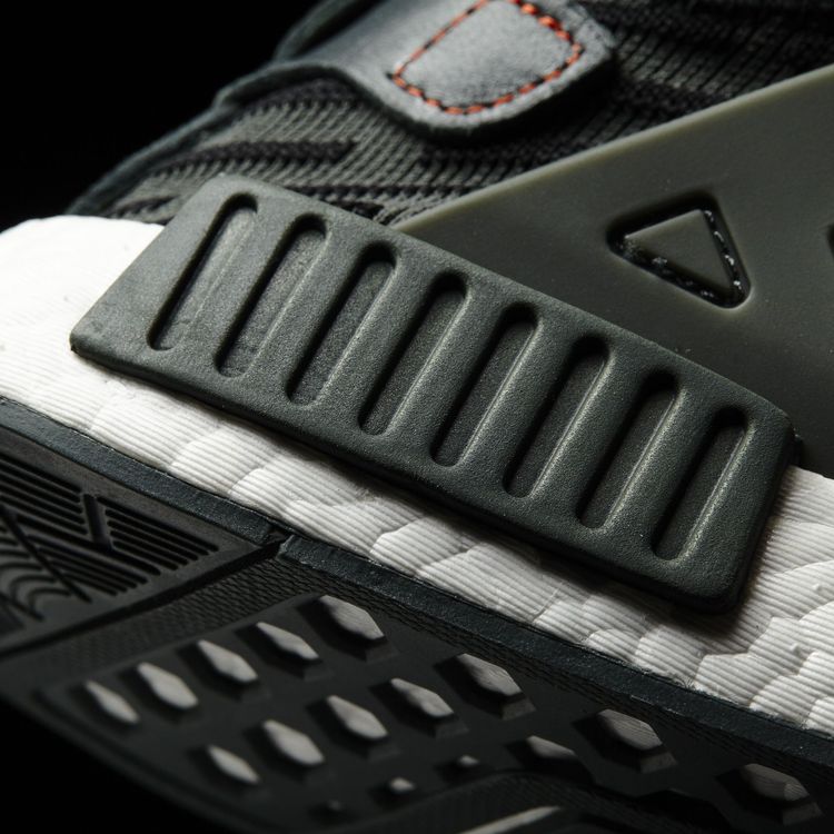 Adidas Wmns NMD XR1 Primeknit Ivy