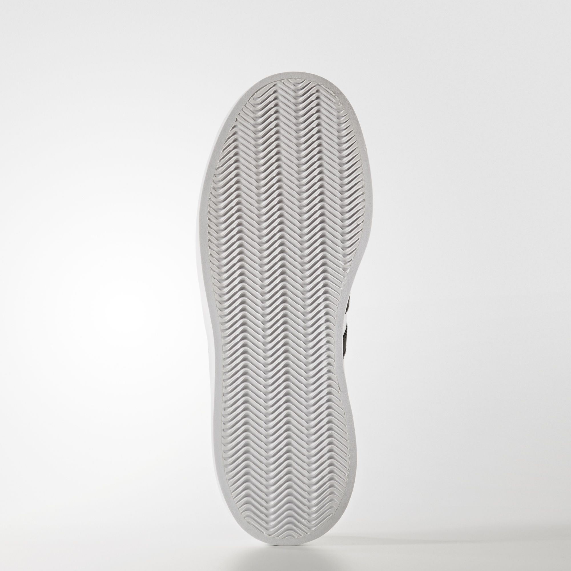 Superstar bold w ba7666 on sale