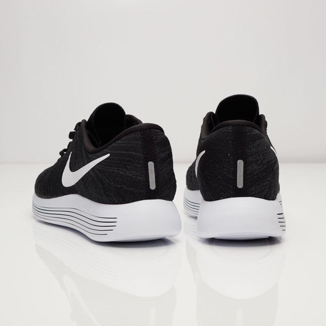 Nike LunarEpic Low Flyknit Black